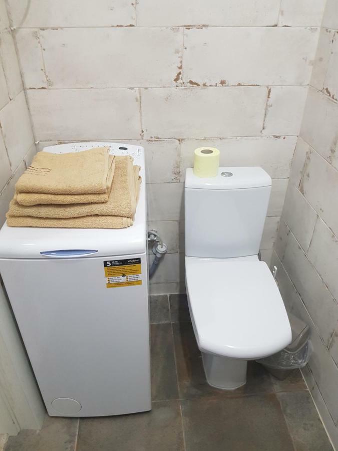 Silver Star Apartment 40M Uzhhorod Εξωτερικό φωτογραφία